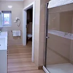 Camille Apartmanhouse 4*