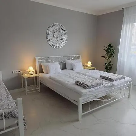 Camille Apartmanhouse 4* ブダペスト