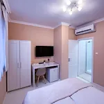 Aparthotel Camille Apartmanhouse 4*