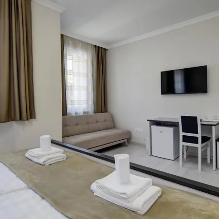 Camille Apartmanhouse Aparthotel 4*