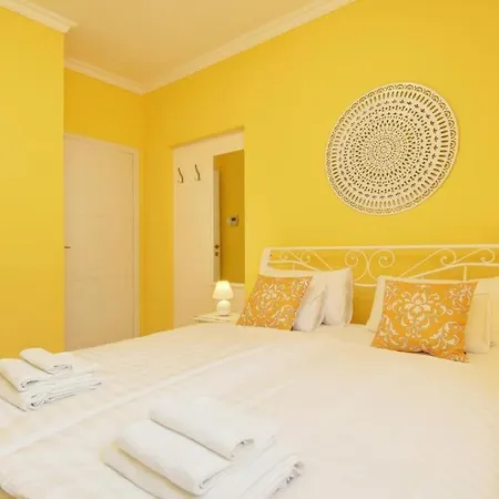 Aparthotel Camille Apartmanhouse