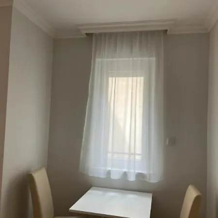 Camille Apartmanhouse 4* Budapest