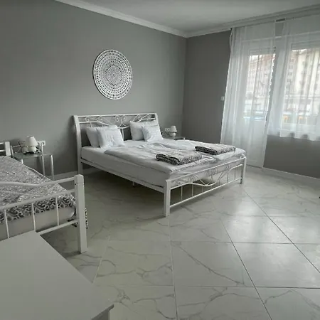 Camille Apartmanhouse 4* Budapešť