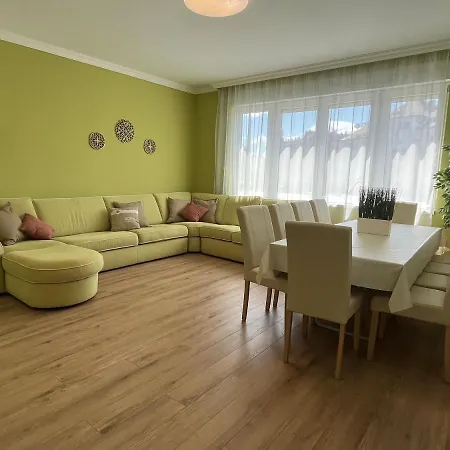 Camille Apartmanhouse