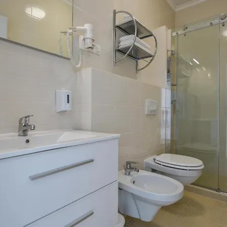 Camille Apartmanhouse Aparthotel 4*