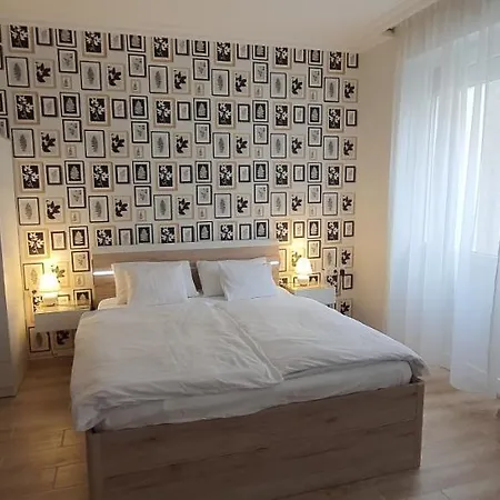 Aparthotel Camille Apartmanhouse
