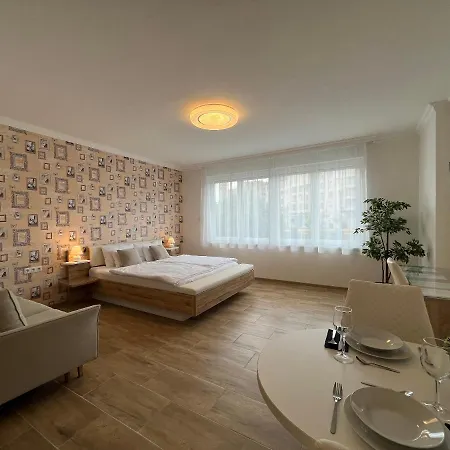 Camille Apartmanhouse Aparthotel