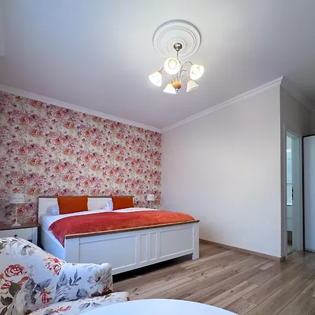 Camille Apartmanhouse Aparthotel