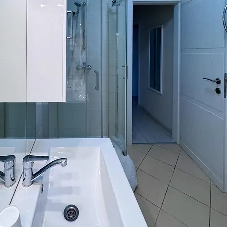 Camille Apartmanhouse 4*