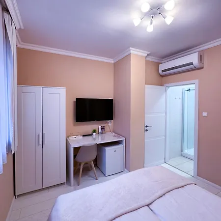 Hotel apartamentowy Camille Apartmanhouse 4*