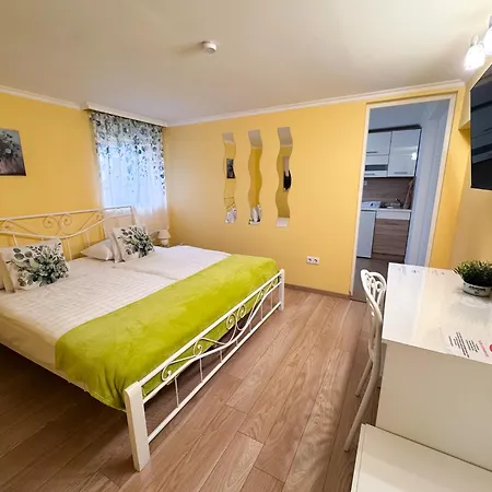Aparthotel Camille Apartmanhouse