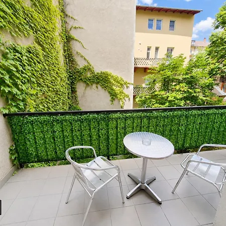 Hotel de apartamente Vesta Collection By Stn 4*