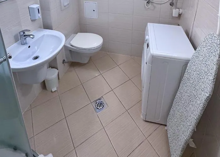 Camille Apartmanhouse מלון דירות 4*