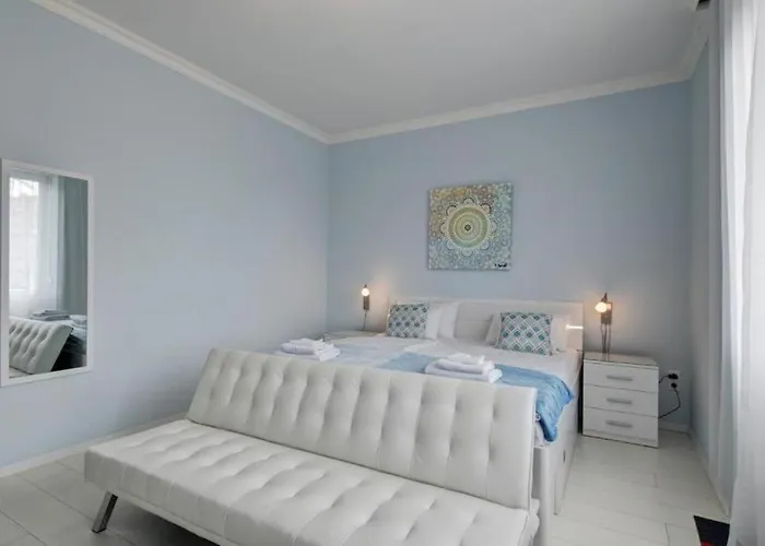Camille Apartmanhouse Apart Otel 4*