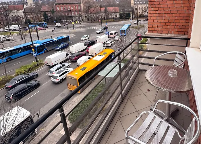 Camille Apartmanhouse Apart Otel