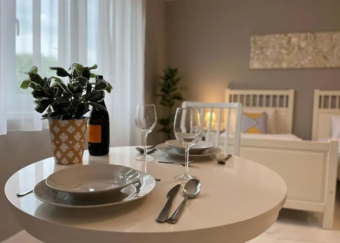 Camille Apartmanhouse 公寓式酒店 4*
