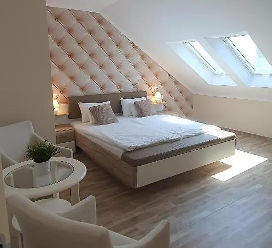 Camille Apartmanhouse